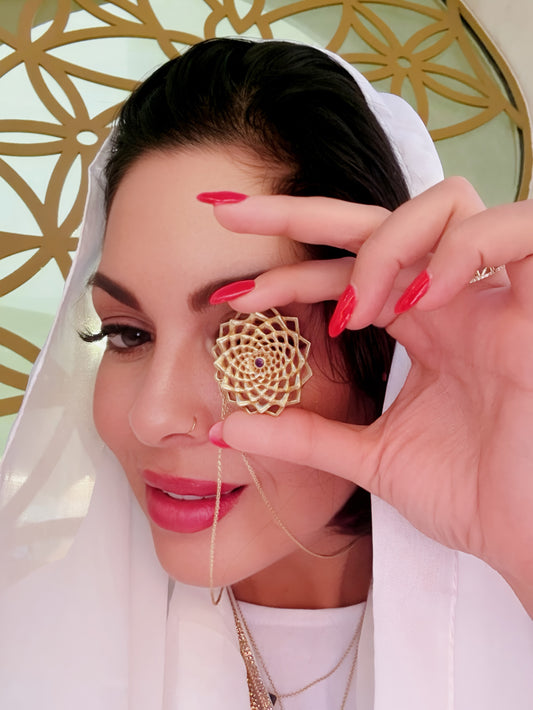 Sahara Lotus Pendant ~ 18k Gold with Diamond